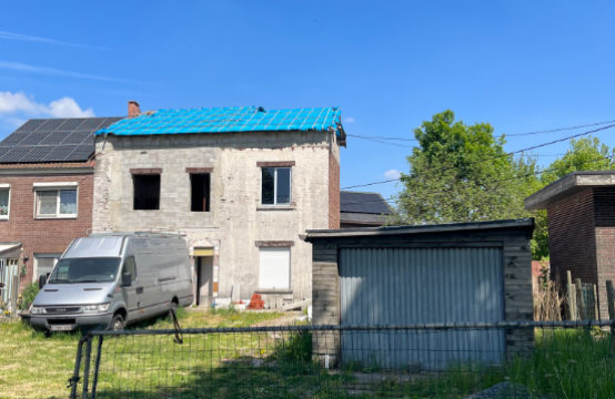 Spacieuse maison 4 chambres à rénover