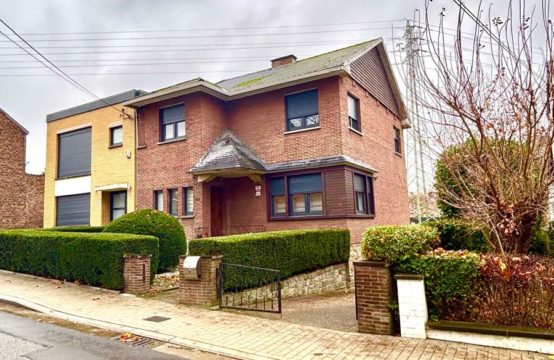 Maison unifamiliale à vendre